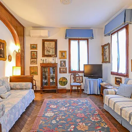 Dimora Castiglioni Benátky – Lido