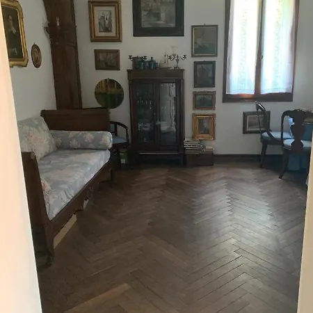 Dimora Castiglioni Holiday home *