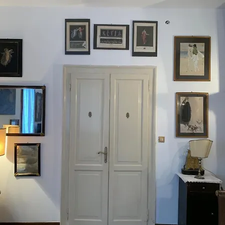 Dimora Castiglioni Holiday home *